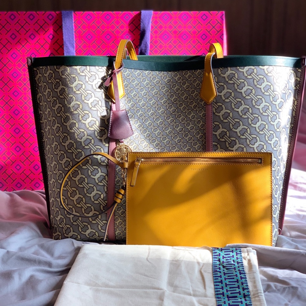 ON SALE 👑👜 NWT TORY BURCH Perry Oversized Tote✨